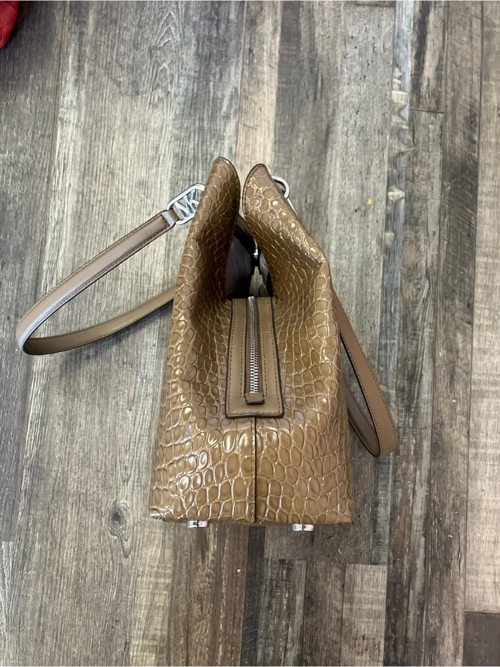 NWT MICHAEL Michael Kors Tan Kensington Large Croc-Embossed Leather Bag Purse